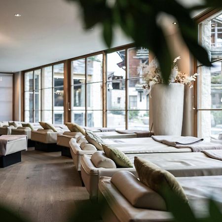 Post Alpina - Family Mountain Chalets San Candido Bagian luar foto